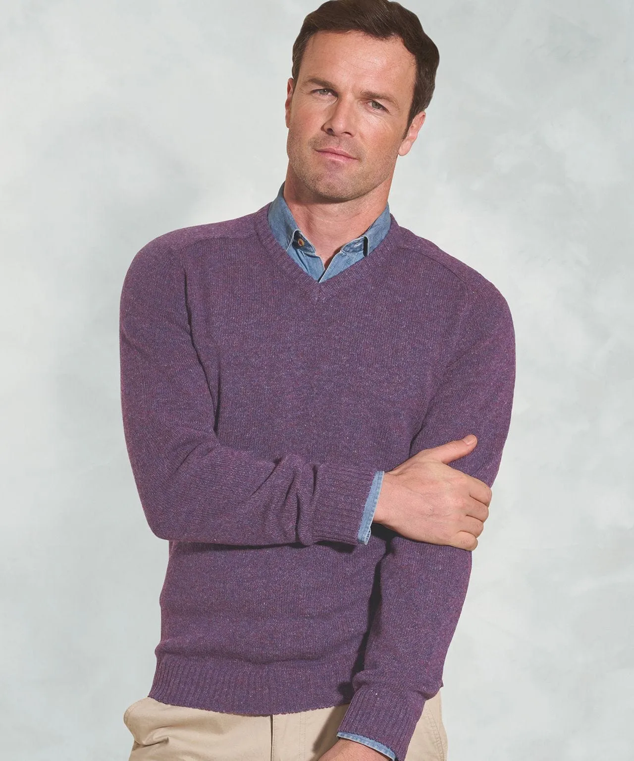 Brook Taverner Lambswool V Neck 7gg