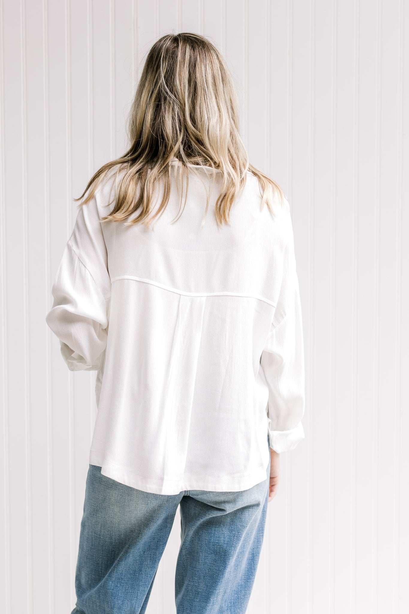 Closet Staple White Button Down 4323