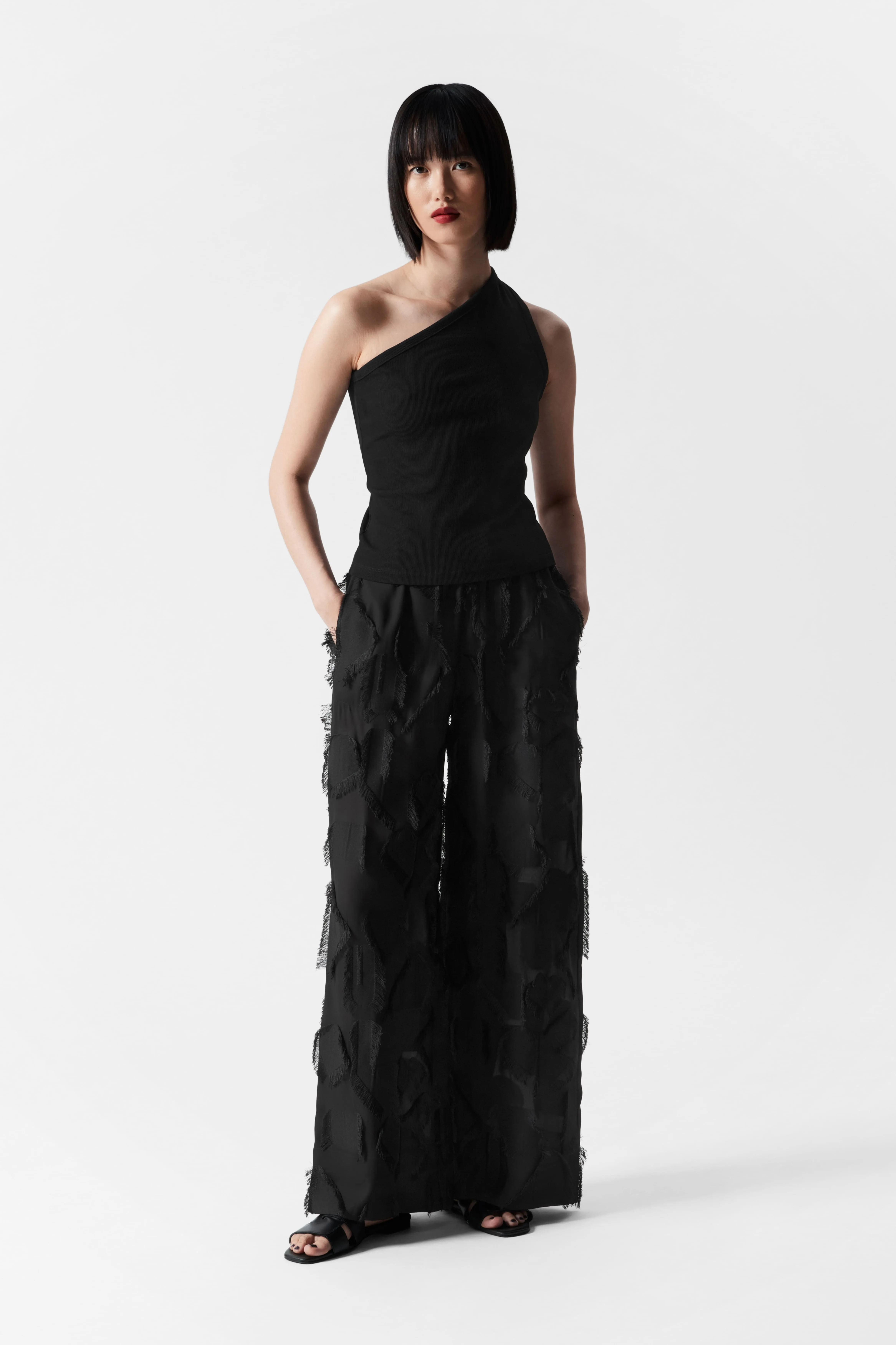 Fringed Trousers - Regular waist - Regular length - Black - Ladies | H&M GB