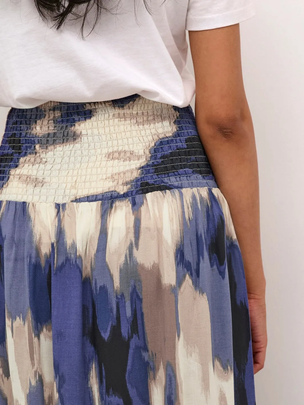 Kaffe KAmaxi smock skirt blue abstract print