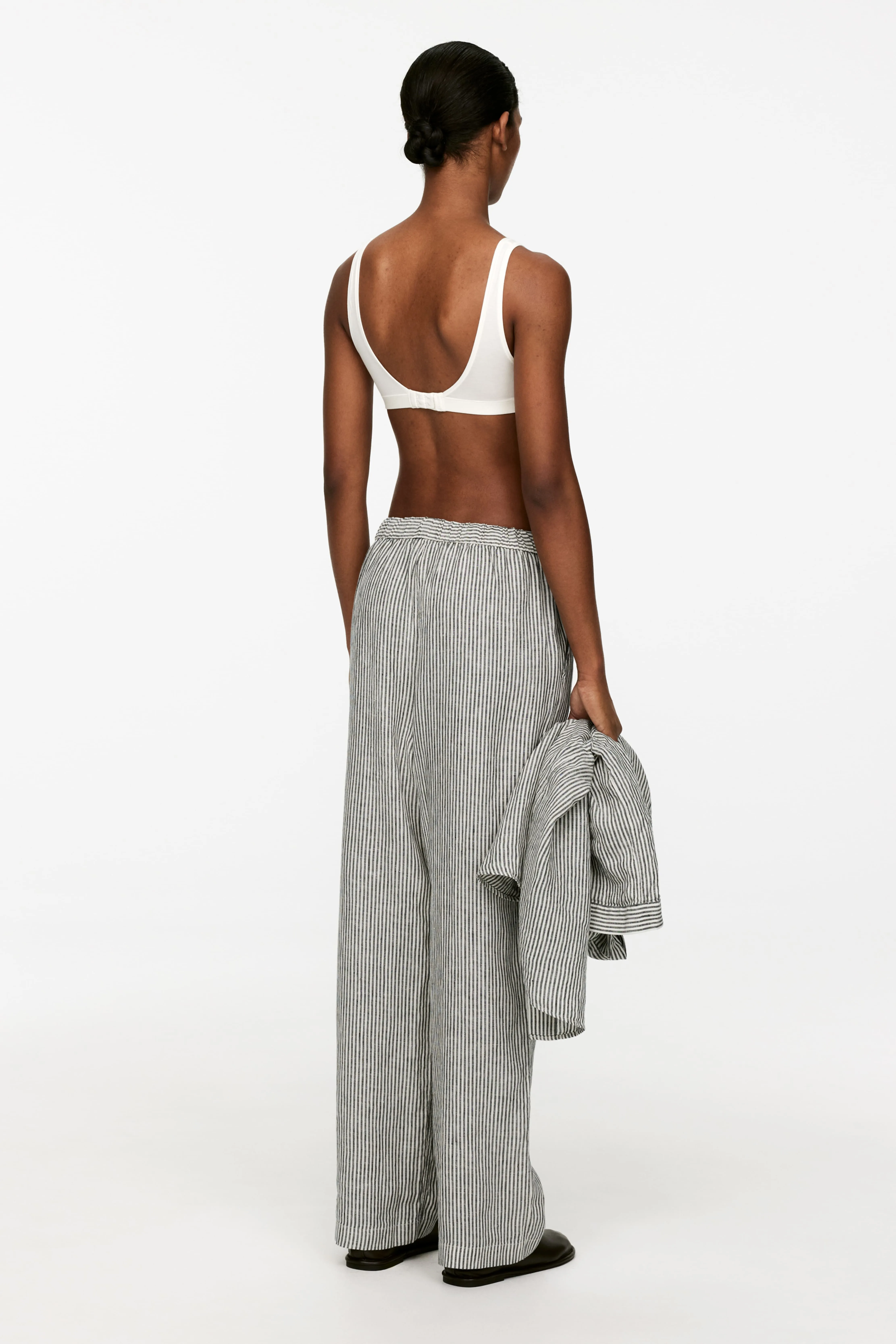 Linen Drawstring Trousers - Regular waist - Long - Off White/Black - Ladies | H&M GB