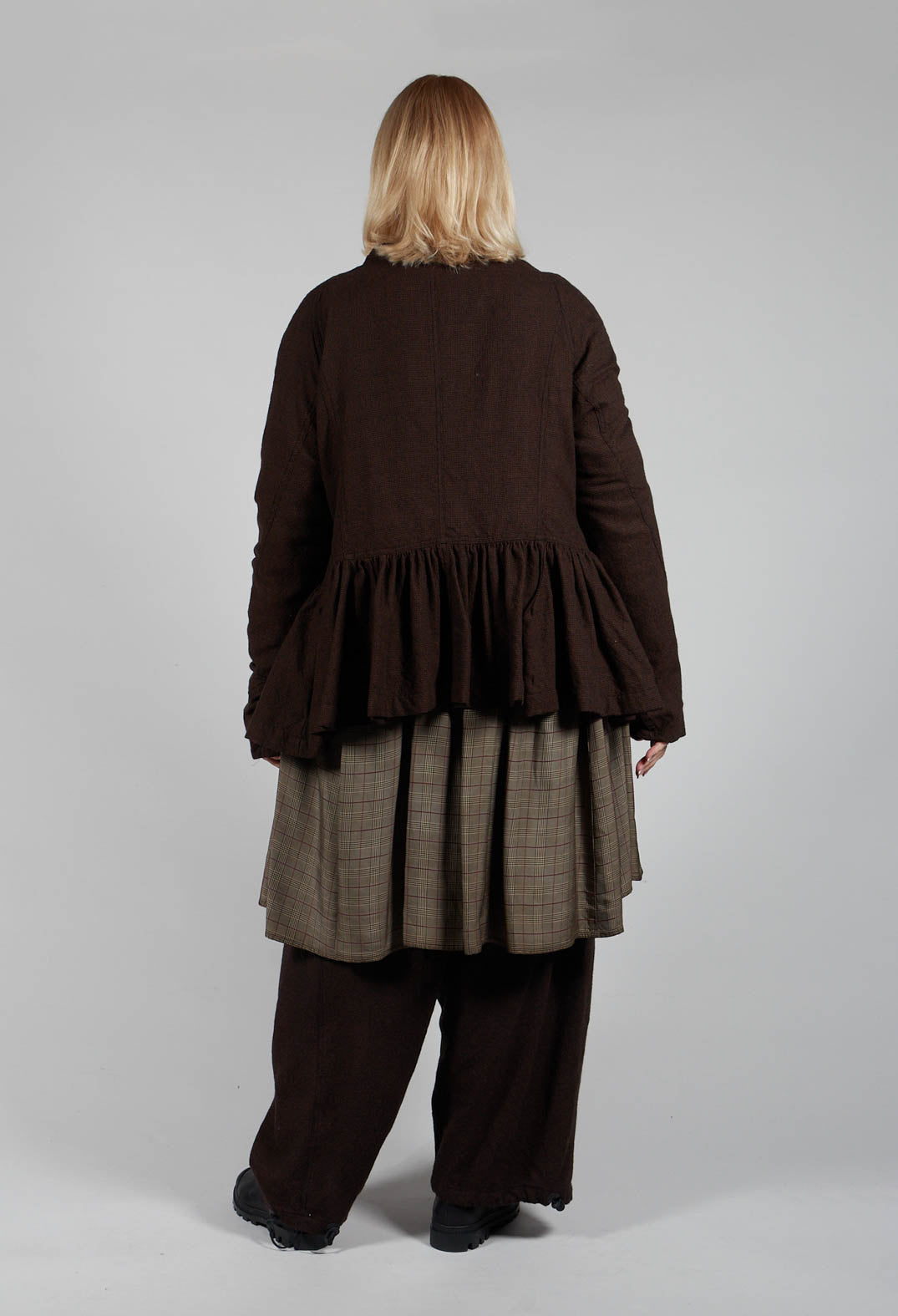 Peplum Style Jacket in Kaffee Check